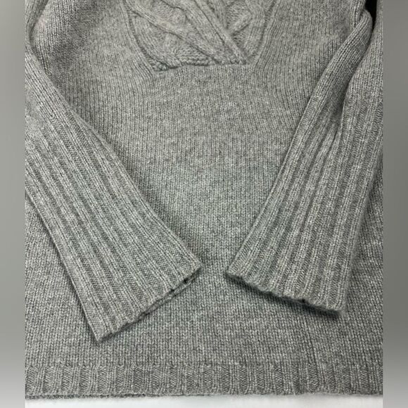 Theory Bergdorf Goodman 100% Cashmere Pullover Sweater - Picture 6 of 12